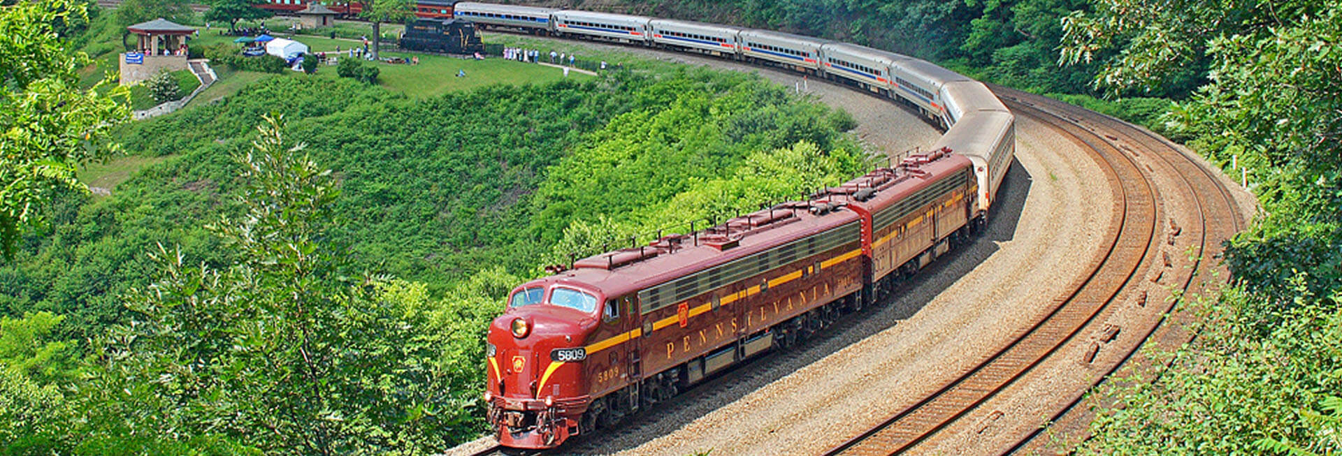 Railroad Horseshoe Curve National Landmark visitPA